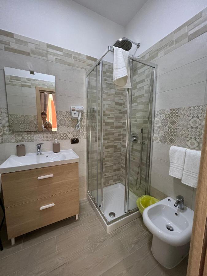 In Piazzetta Bed & Breakfast เนเปิลส์ ภายนอก รูปภาพ